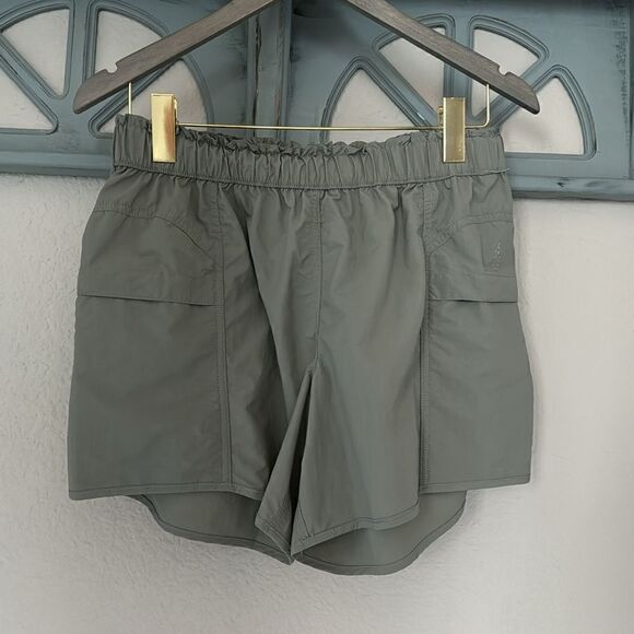 NWOT Free People Wild Short Olive Grey Olive S Water Repellent Lightweight Mid - Picture 6 of 11